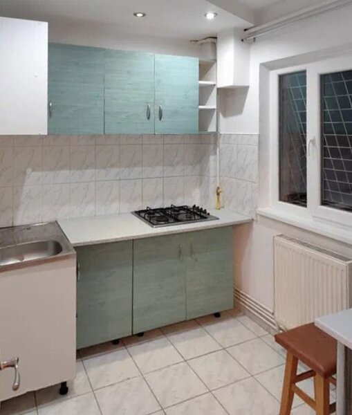 Brasov Vanzare gaosoniera complet renovata zona pietonala Racadau